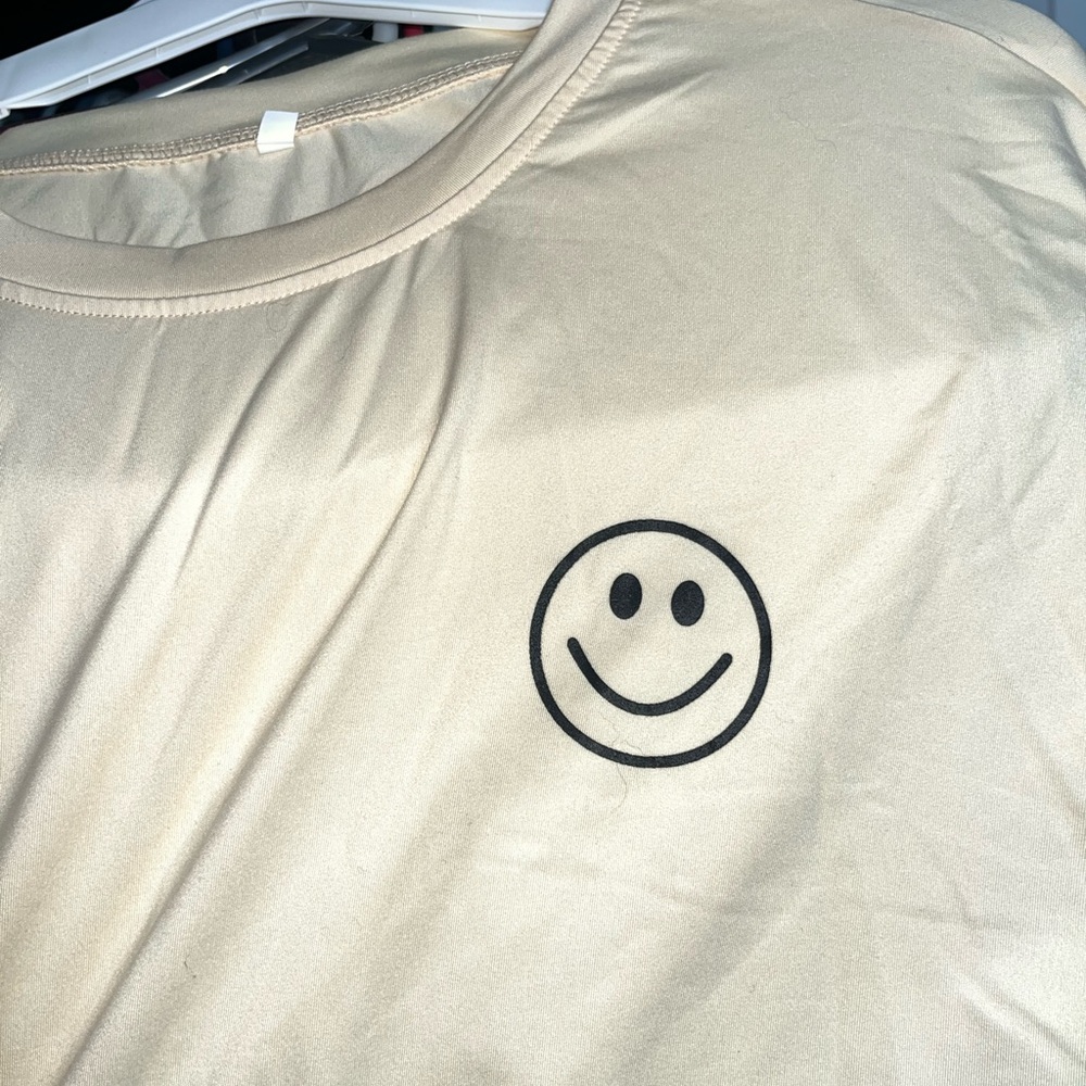 crop tops - Picture 6 of 6